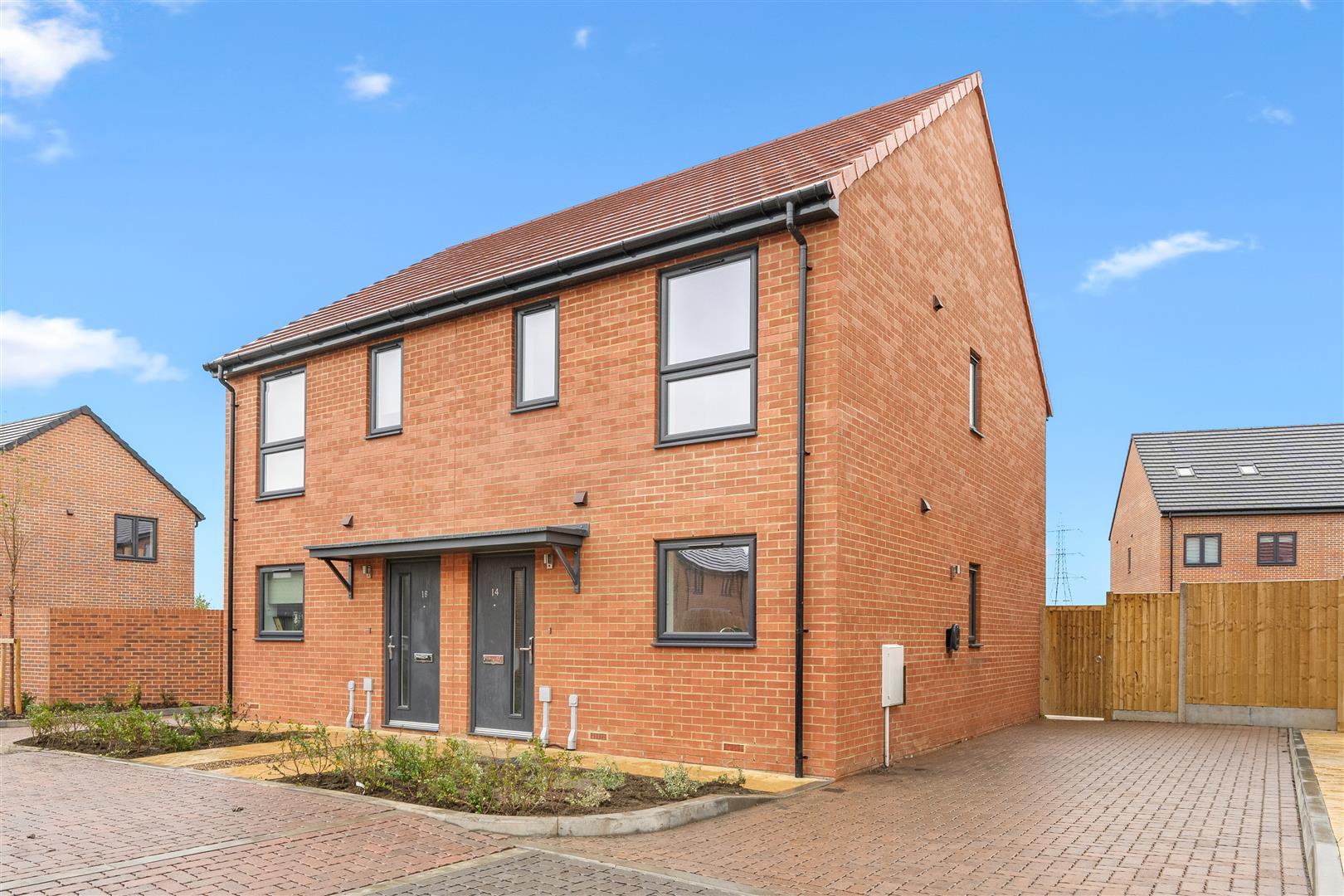 2 bed property in Davidson Road, Dartford